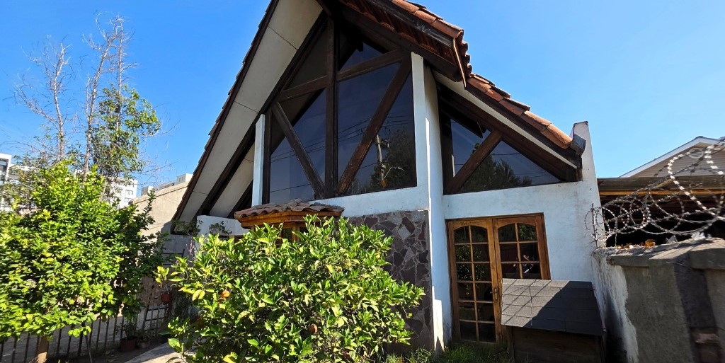 Madre selvas 4405, Macul